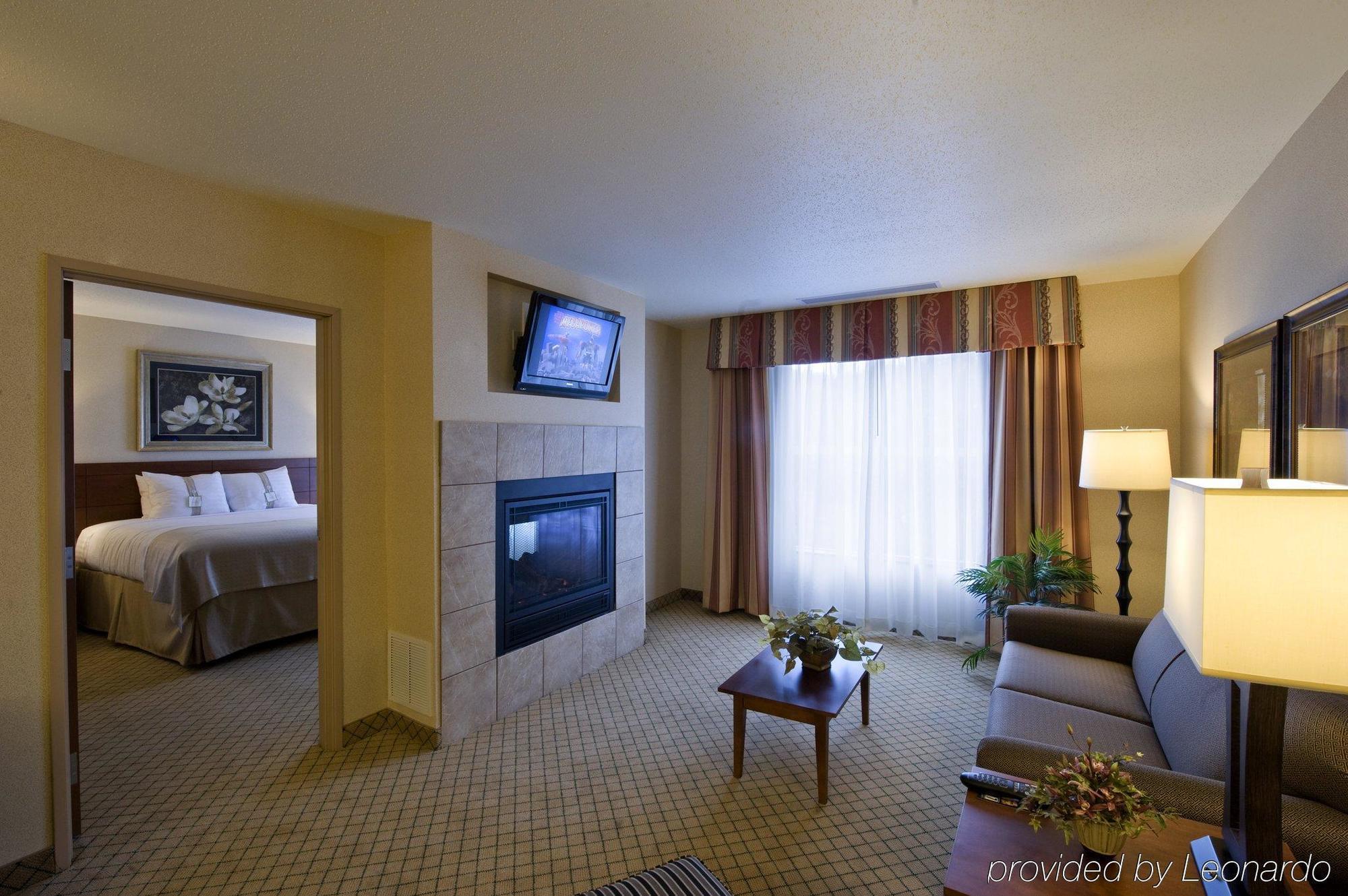 Holiday Inn Purdue - Fort Wayne By Ihg Exteriér fotografie